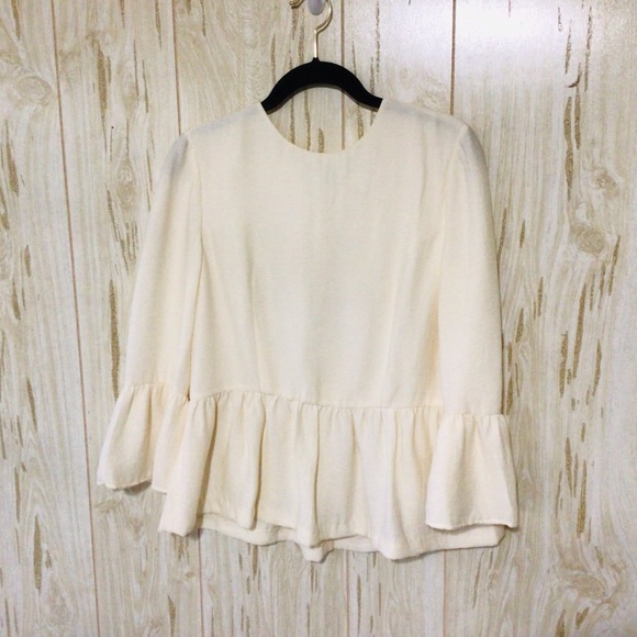 Club Monaco Tops - Club Monaco Cream 3/4 Bell Sleeve Peplum Blouse S/P